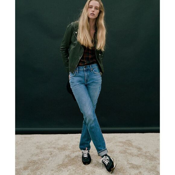 Madewell Tomboy Straight Jeans in Wright Wash, 26, MD681 - Picture 2 of 15